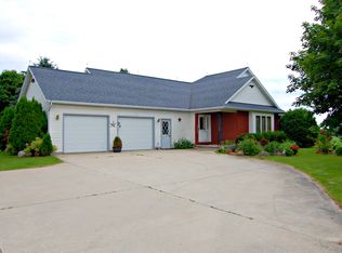 N10390 Dairy Rd, Lomira, WI 53048