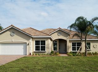 7901 SE Osprey St, Hobe Sound, FL 33455
