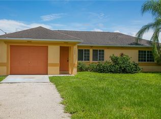 2885 27th Ave NE, Naples, FL 34120