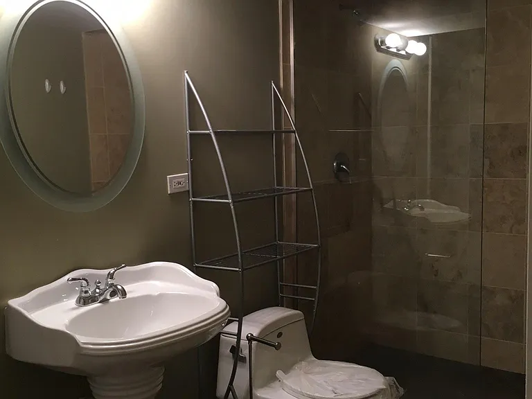 6517 W Belle Plaine Ave — Photo 26