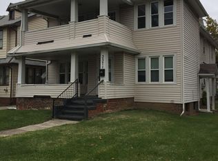 1732 Compton Rd, Cleveland Heights, OH 44118