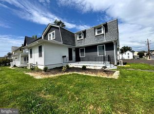 77 Byberry Rd Unit C, Hatboro, PA 19040