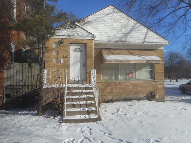 1st image of 1401 N Leclaire Ave