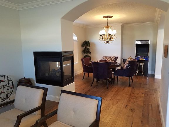 4th image of 18085 Lakeview Dr