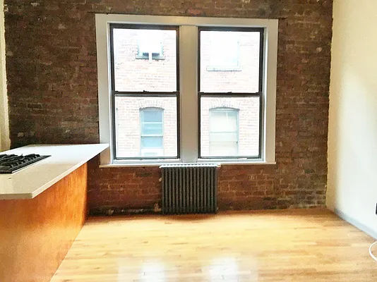 Rented by Bohemia Realty Group | media 8