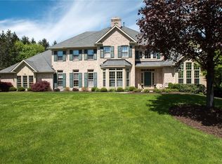 10 Abbey Woods, Pittsford, NY 14534