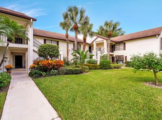 3205 Perimeter Dr, Greenacres, FL 33467