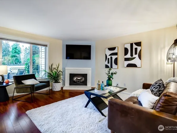 12404 E Gibson Road #D101, Everett, WA 98204