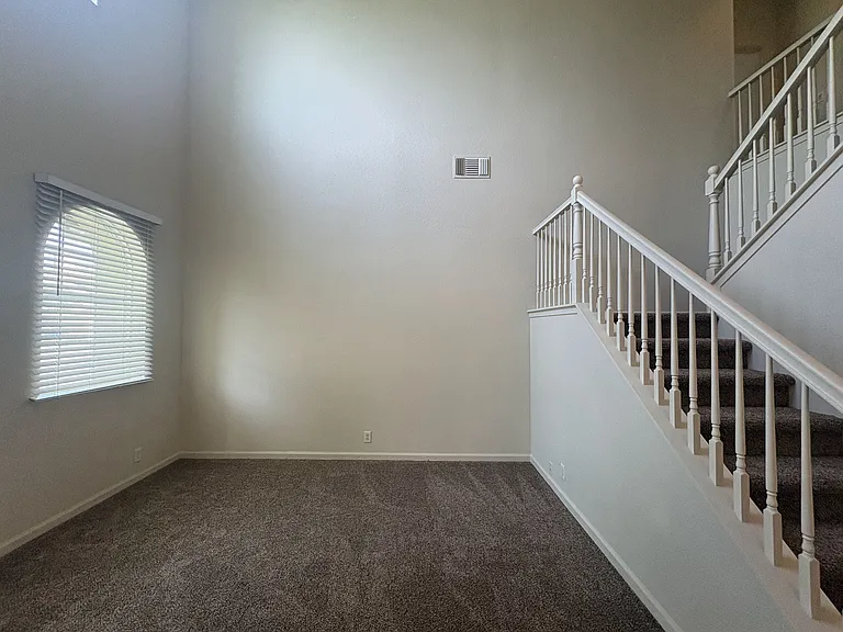 3531 Santiago Ave — Photo 7