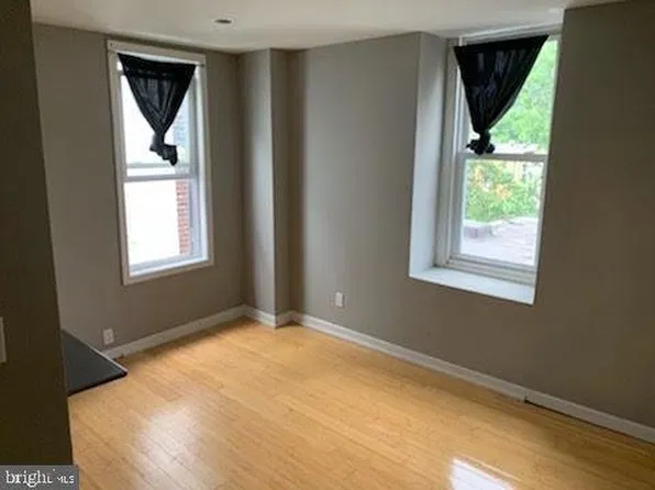5019 Walnut St, Philadelphia, PA