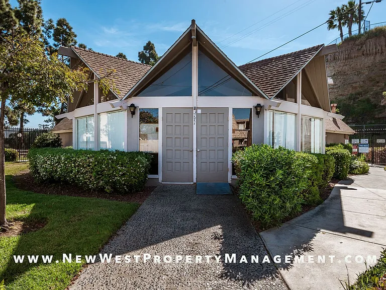 3841 Basilone St — Photo 25