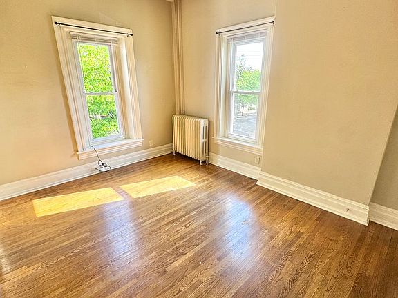 2nd image of 449 Chestnut St