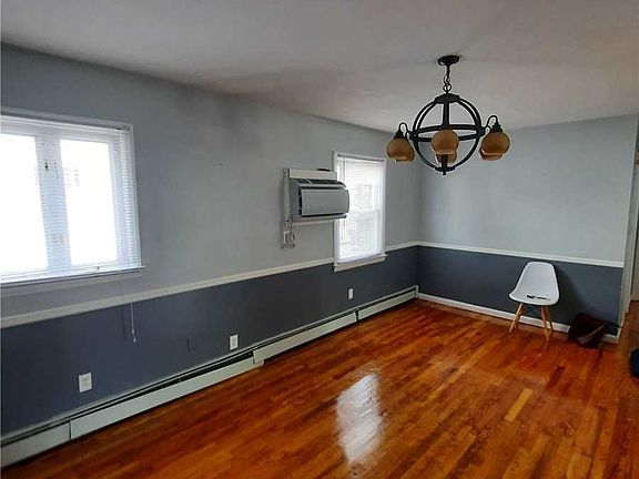 5th image of 51 Dallas Ave