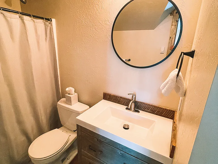 597 Iowa Ave #2B — Photo 15