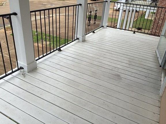 3rd image of 101 Saddle Creek Dr