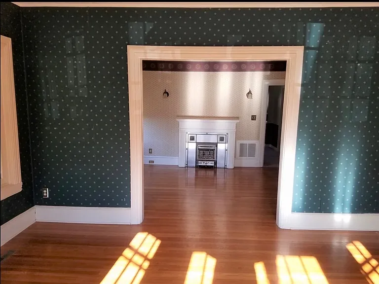 328 French St #1 — Photo 2