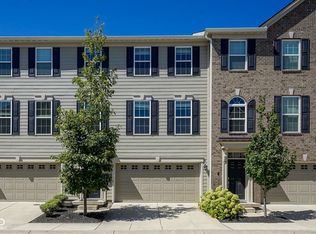 14226 Frostburg Dr, Carmel, IN 46033