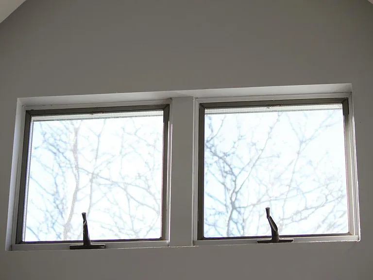 Bedroom2 - High Ceiling