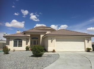 14804 Aberdeen Ln, Helendale, CA 92342