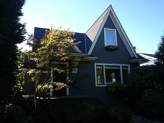 2nd image of 3863 42nd Ave NE