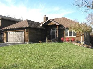 121 Madison St, Lockport, IL 60441