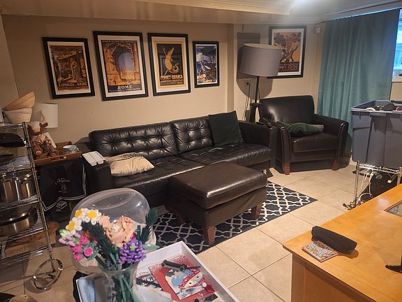 Previous Tenant furnishing in Living room