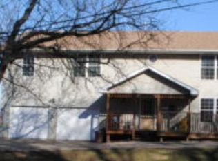 800 Air Hill St #2, Dubuque, IA 52001