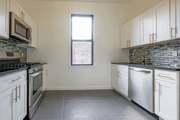 Sold by Bell Realty | media 21