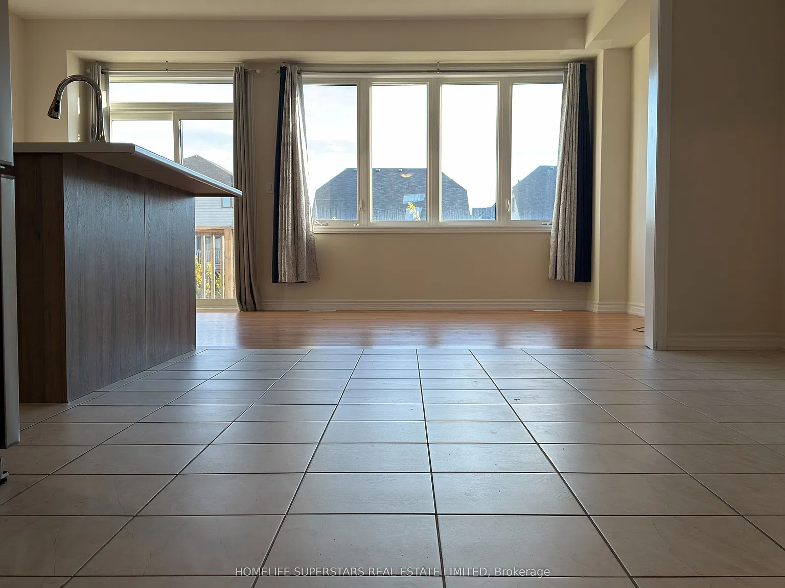 4 bed, $2,500 — Photo 3