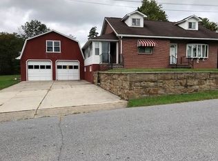 240 Hunt St, E/W Wheatfield Twp, PA 15920