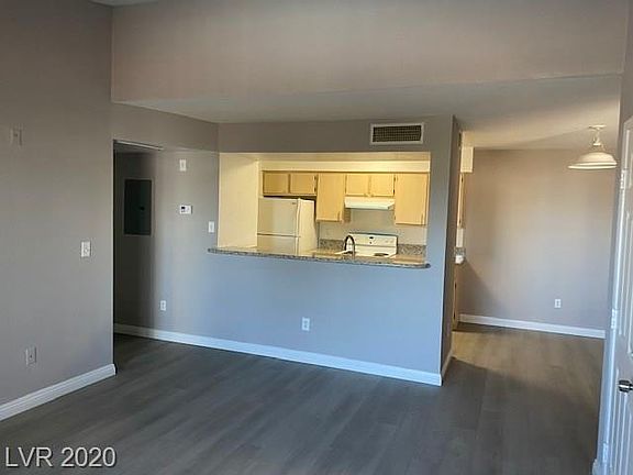 2nd image of 8101 W Flamingo Rd Unit 2155