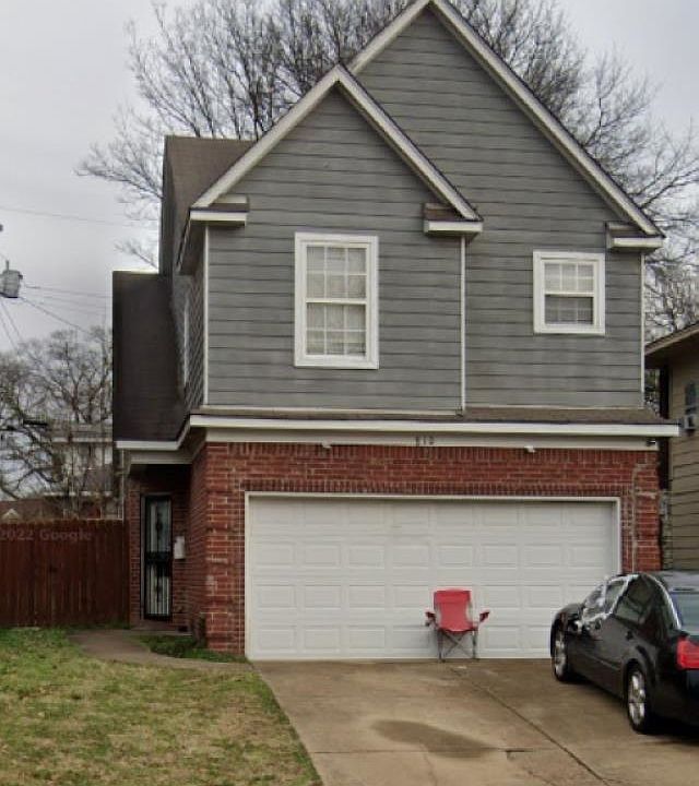 1st image of 810 Maury St