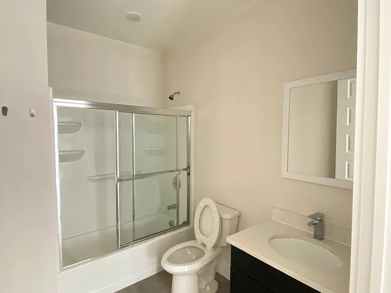 230 Harrison St #403 — Photo 9