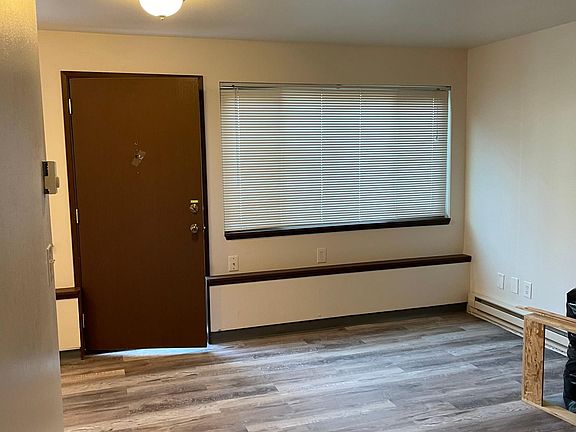 3rd image of 3818 S Edmunds St #103