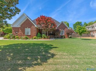 294 River Cove Rd, Huntsville, AL 35811