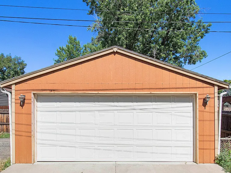 3111 S Emerson St — Photo 17