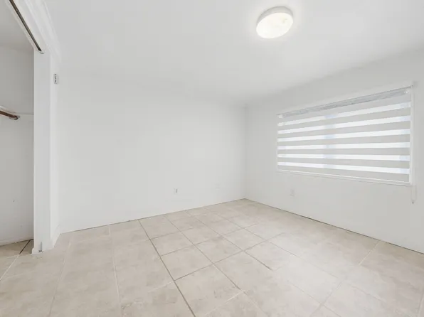 7434 Harding Ave APT 9, Miami Beach, FL 33141