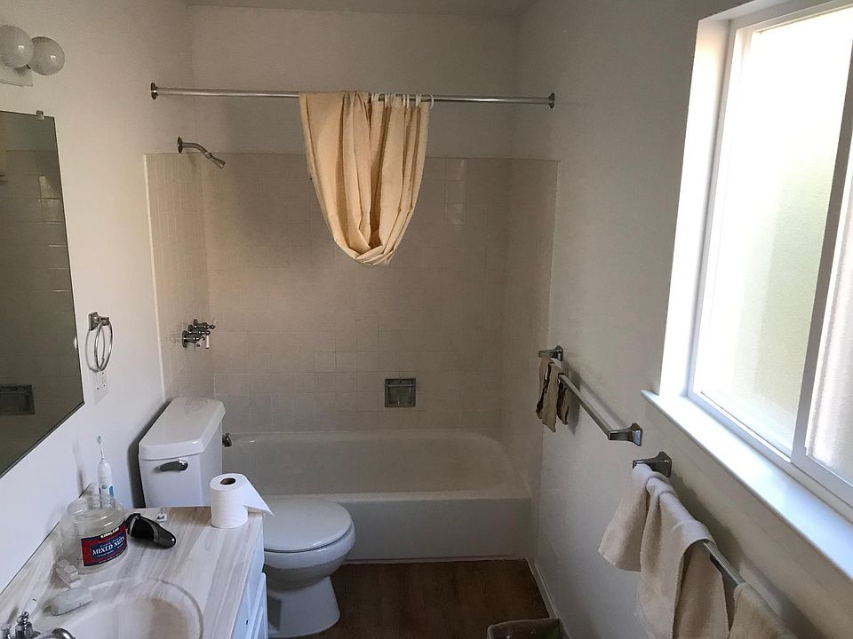 1st image of 1761 Mar West St