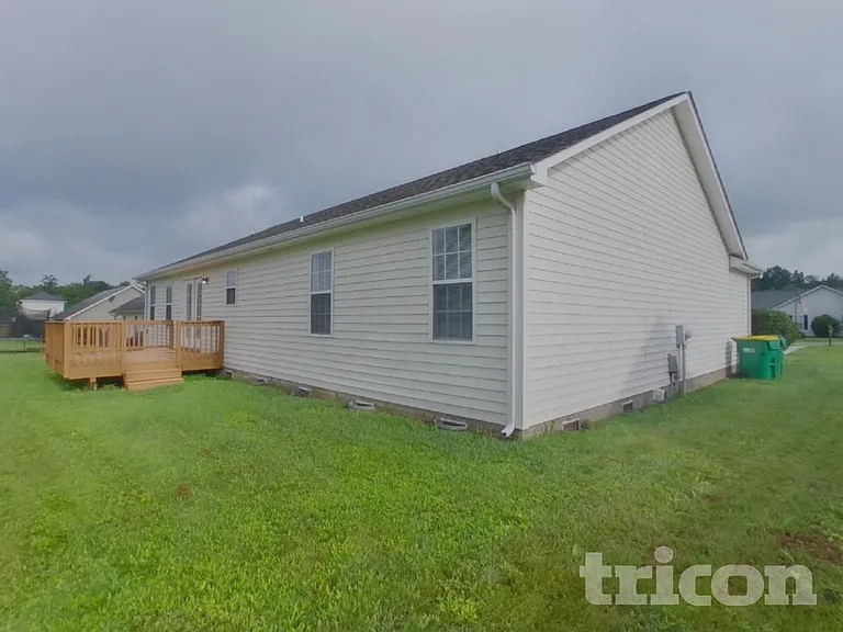 743 Faith St — Photo 15