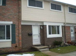 27574 Evelyn Ct, Warren, MI 48093