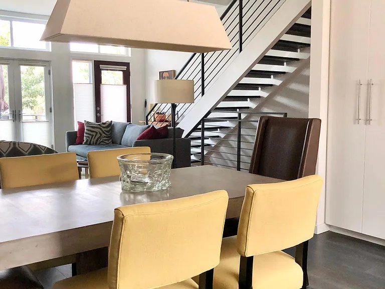 435 Garden St — Photo 12
