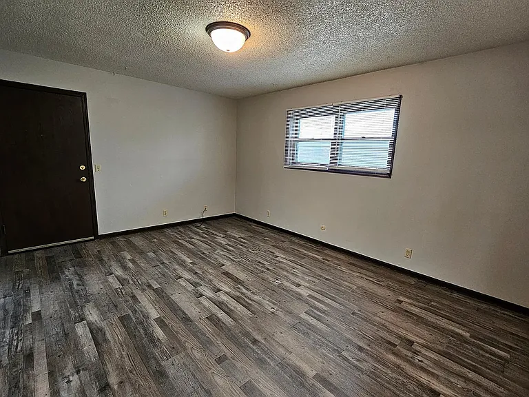 2308 W 7th Ave #B — Photo 3