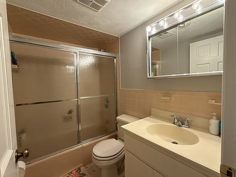 17 Healey St #303 — Photo 21