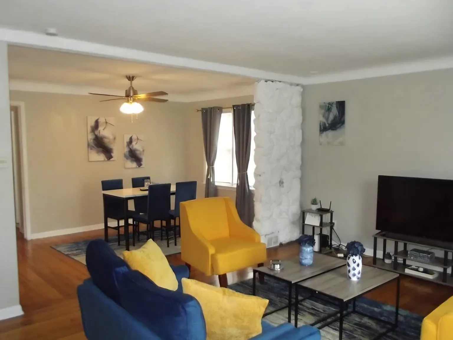 2 bed, $1,300 — Photo 2