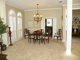 4th image of 902 Saddlebrook Dr