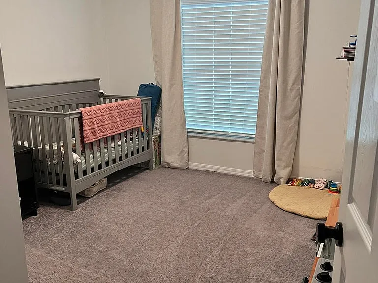 Space that grows with you.
Ideal for a nursery, guest room, home office, or whatever your next chapter needs.