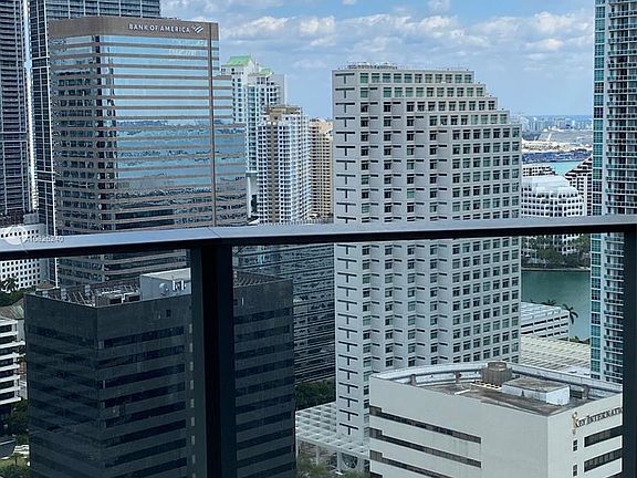 3rd image of 1000 Brickell Plz Unit 4312