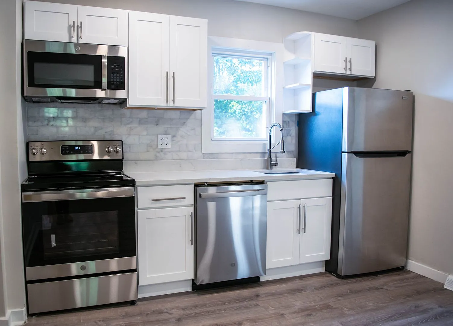 3-Bedroom Single Family Home with Large Yard — Photo 2