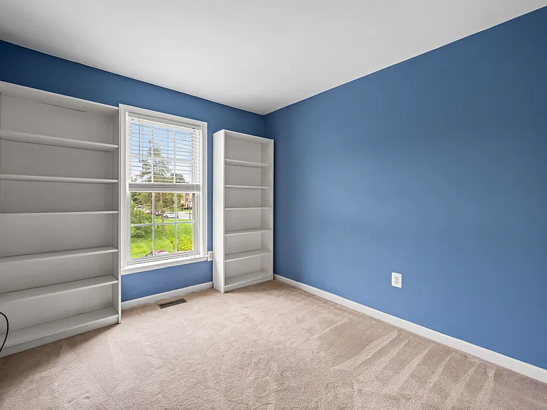 48 Winterberry Ct — Photo 26