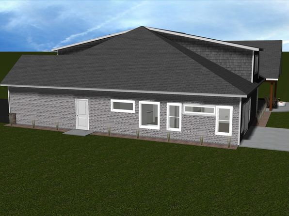 1066 Lake Pointe Dr, Bigfork, MT 59911